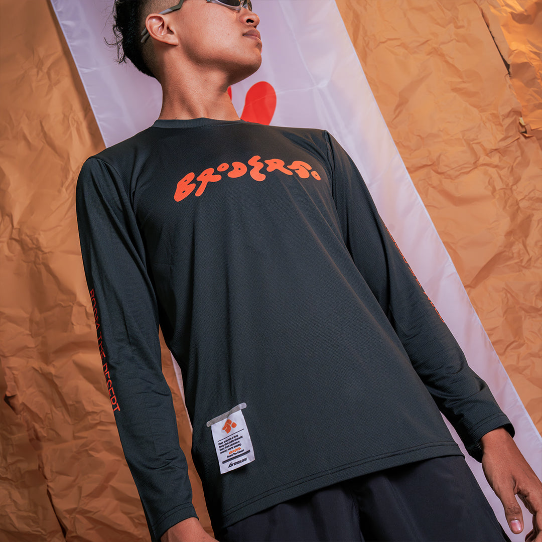 BRODER_50 x Epixlore | Long Sleeve Running Jersey - AURAQ