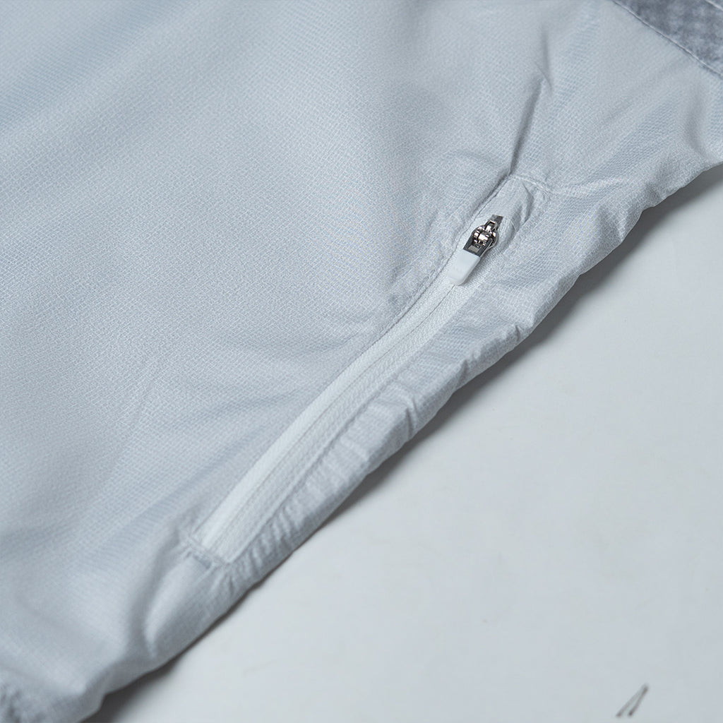 ITB Ultra Marathon x Epixlore | Ultra Lightweight Windbreaker - SKYLINE